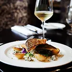 Hotel Trout