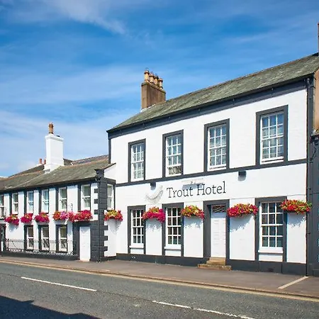 Hotel Trout 4*